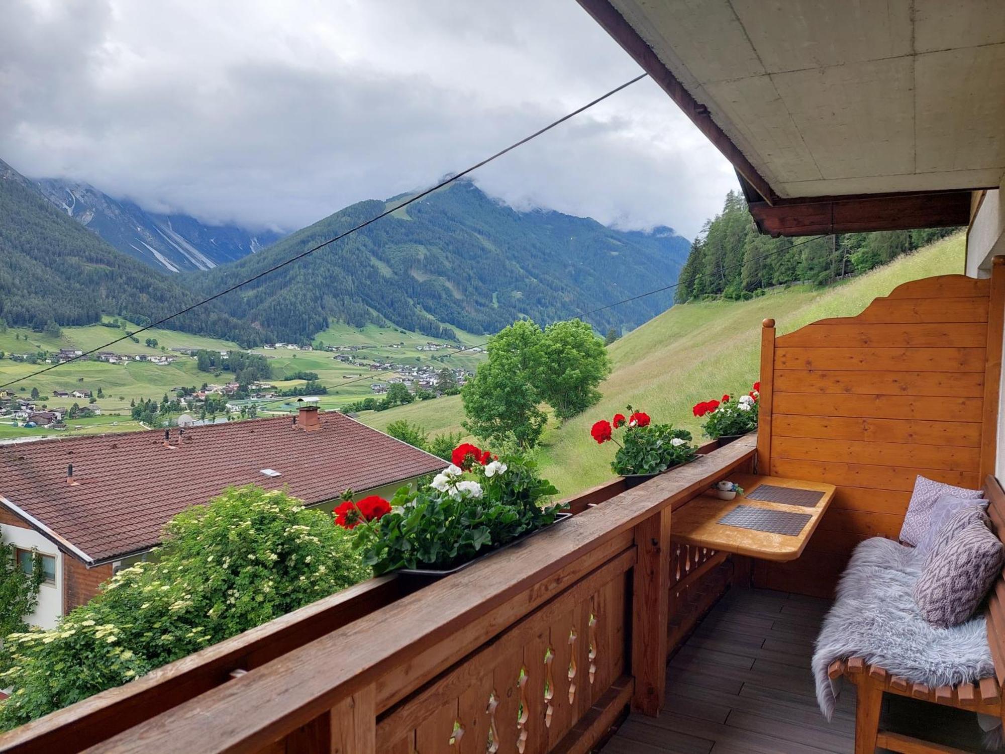 Pension Riese Neustift im Stubaital Exteriör bild